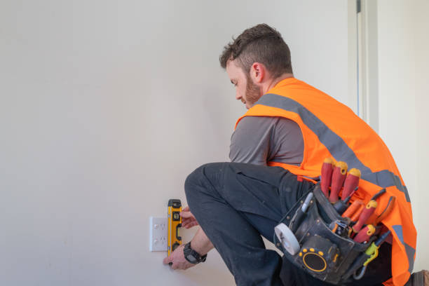 Best Local Electrician Companies  in Windcrest, TX